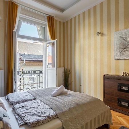 Luxury Downtown Home By Anna Budapest Kültér fotó